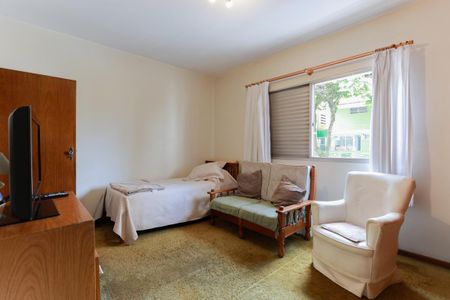 Casa à venda com 237m², 4 quartos e 3 vagas Casa à venda com 237m², 4 quartos e 3 vagasSuíte 3