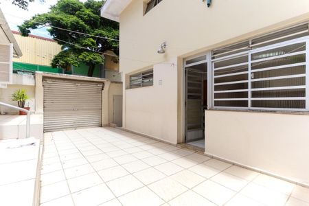Casa à venda com 237m², 4 quartos e 3 vagas Casa à venda com 237m², 4 quartos e 3 vagasGaragem descoberta