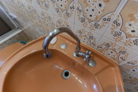 Casa à venda com 237m², 4 quartos e 3 vagas Casa à venda com 237m², 4 quartos e 3 vagasBanheiro das suítes 3 e 4