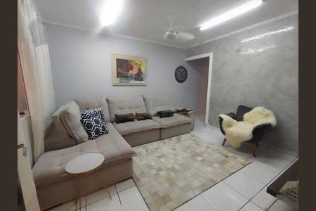 Casa à venda com 3 quartos, 185m² em Jardim Roberto, Osasco