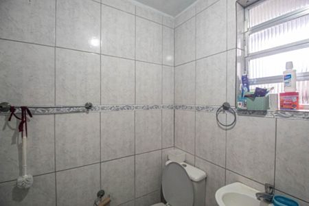 Casa para alugar com 75m², 3 quartos e sem vagaBanheiro