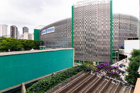 Vista de apartamento à venda com 3 quartos, 130m² em Água Branca, São Paulo