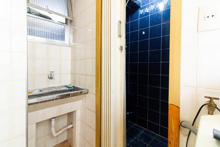 Apartamento para alugar com 130m², 3 quartos e 1 vagaÁrea de Serviço