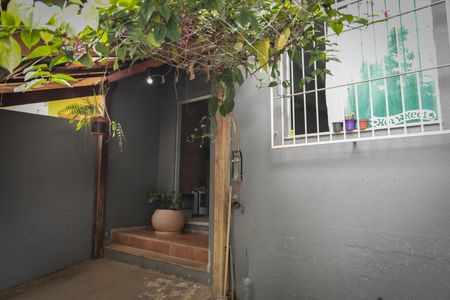 Área externa frontal de casa à venda com 1 quarto, 70m² em Santa Amelia, Belo Horizonte