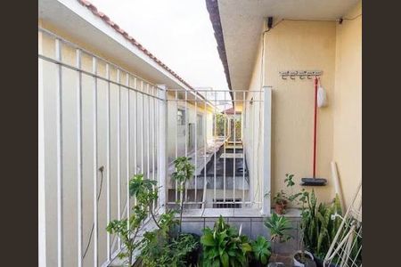 Casa à venda com 4 quartos, 125m² em Jardim das Flores, Osasco