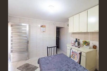 Casa à venda com 4 quartos, 125m² em Jardim das Flores, Osasco