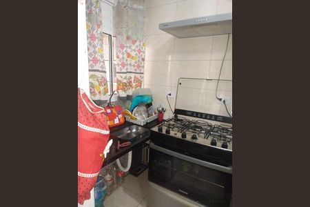 Apartamento à venda com 2 quartos, 44m² em Padroeira, Osasco