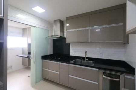 Apartamento para alugar com 114m², 3 quartos e 2 vagasCozinha