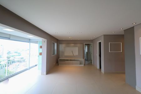 Apartamento para alugar com 114m², 3 quartos e 2 vagasSala