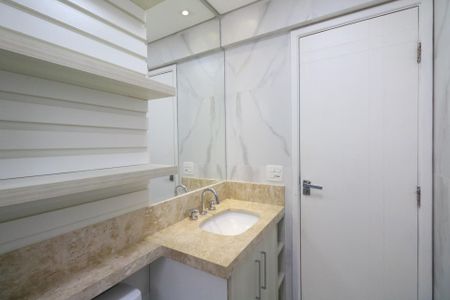 Apartamento para alugar com 114m², 3 quartos e 2 vagasBanheiro