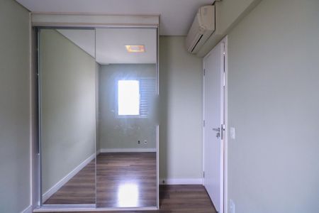 Apartamento para alugar com 114m², 3 quartos e 2 vagasQuarto 2