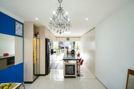 Casa para alugar com 195m², 3 quartos e 1 vagaCozinha