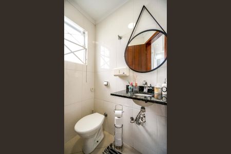 Casa para alugar com 195m², 3 quartos e 1 vagaLavabo