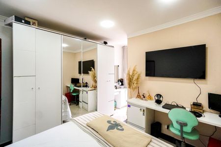 Casa para alugar com 195m², 3 quartos e 1 vagaSuíte