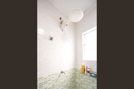 Casa para alugar com 195m², 3 quartos e 1 vagaChuveiro