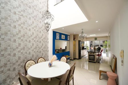 Casa para alugar com 195m², 3 quartos e 1 vagaCopa