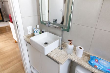 Apartamento à venda com 42m², 2 quartos e sem vaga Apartamento à venda com 42m², 2 quartos e sem vagaBanheiro
