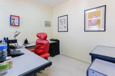 Casa à venda com 3 quartos, 460m² em Jardim Esmeralda, São Paulo