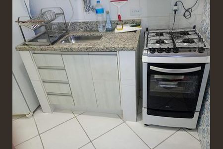 Apartamento à venda com 2 quartos, 39m² em São Pedro, Osasco