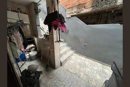 Casa à venda com 6 quartos, 208m² em Bandeiras, Osasco