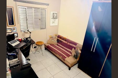 Casa à venda com 3 quartos, 200m² em Jardim Alvorada, Osasco