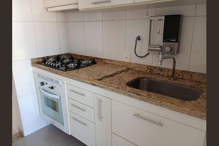 Apartamento à venda com 59m², 3 quartos e 1 vaga