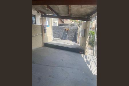 Casa à venda com 260m², 2 quartos e 2 vagas