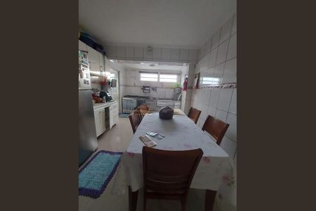 Casa à venda com 3 quartos, 139m² em Quitaúna, Osasco