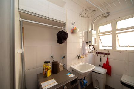 Apartamento para alugar com 76m², 2 quartos e 1 vagaÁrea de Serviço