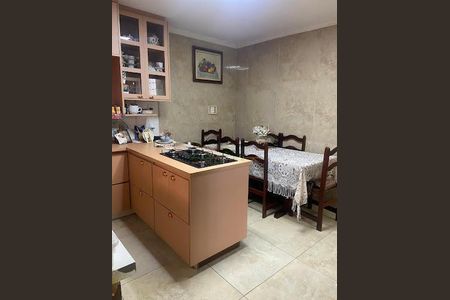 Casa à venda com 2 quartos, 500m² em São Pedro, Osasco