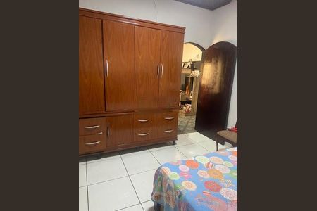 Casa à venda com 2 quartos, 500m² em São Pedro, Osasco