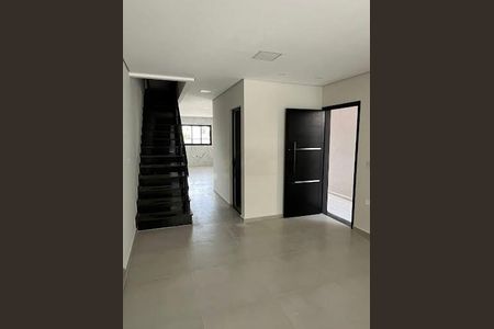 Casa à venda com 178m², 3 quartos e 4 vagas