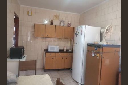 Casa à venda com 3 quartos, 148m² em Km 18, Osasco