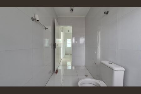 Casa para alugar com 224m², 3 quartos e 4 vagas Casa para alugar com 224m², 3 quartos e 4 vagasBanheiro da suíte