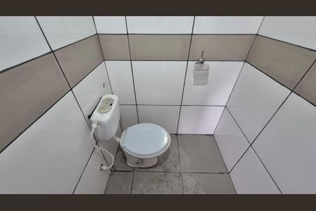 Casa para alugar com 224m², 3 quartos e 4 vagas Casa para alugar com 224m², 3 quartos e 4 vagasBanheiro