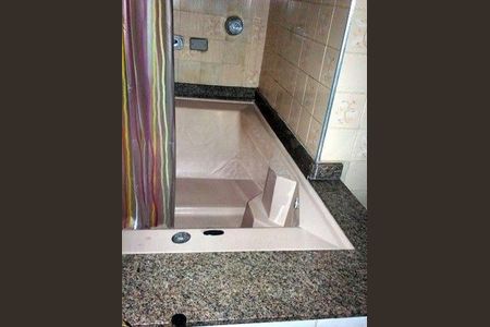 Casa à venda com 160m², 3 quartos e 2 vagas