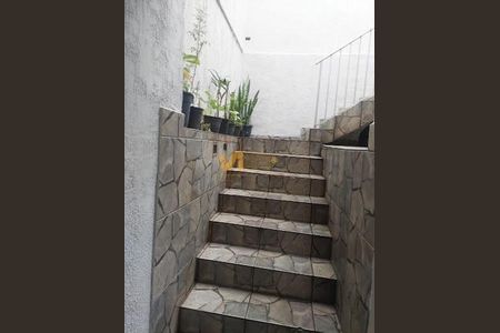 Casa à venda com 4 quartos, 145m² em Km 18, Osasco