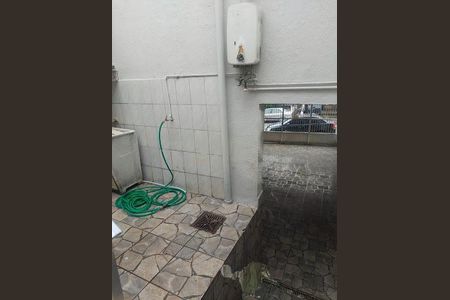 Casa à venda com 4 quartos, 145m² em Km 18, Osasco