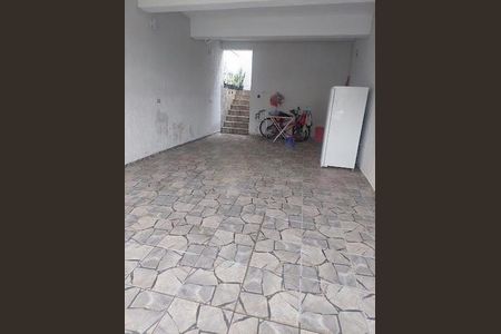 Casa à venda com 145m², 4 quartos e 3 vagas
