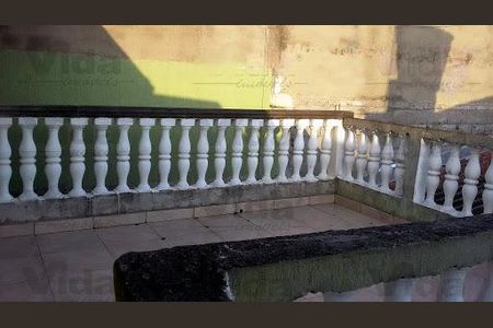 Casa à venda com 3 quartos, 200m² em Quitaúna, Osasco