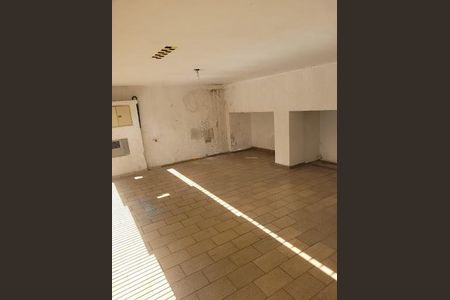 Casa à venda com 7 quartos, 125m² em Centro, Osasco