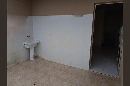 Casa à venda com 5 quartos, 473m² em Veloso, Osasco