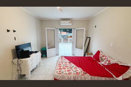 Casa para alugar com 2 quartos, 100m² em Vila Dalva, São Paulo