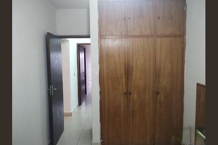 Casa à venda com 3 quartos, 170m² em Vila Yolanda, Osasco