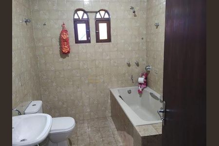 Casa à venda com 3 quartos, 170m² em Vila Yolanda, Osasco
