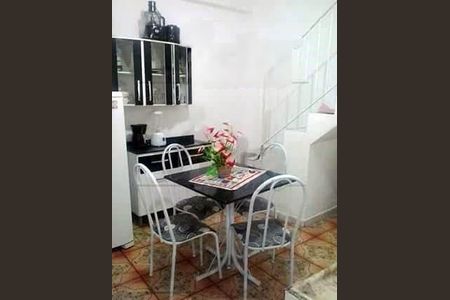 Casa à venda com 2 quartos, 140m² em Jardim Roberto, Osasco