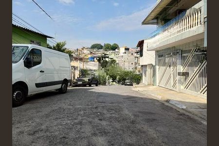Casa à venda com 140m², 2 quartos e 2 vagas