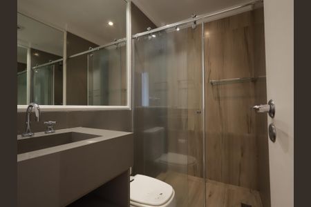 Apartamento à venda com 340m², 3 quartos e 4 vagasBanheiro da Suíte 2