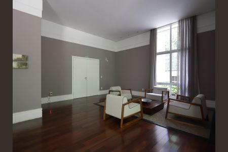 Apartamento à venda com 340m², 3 quartos e 4 vagasÁrea comum - Salão de festas