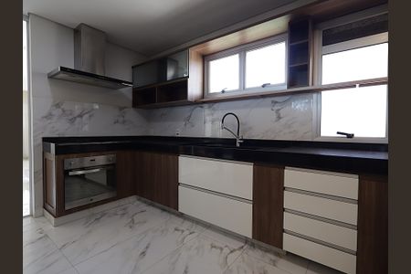 Apartamento à venda com 340m², 3 quartos e 4 vagasCozinha